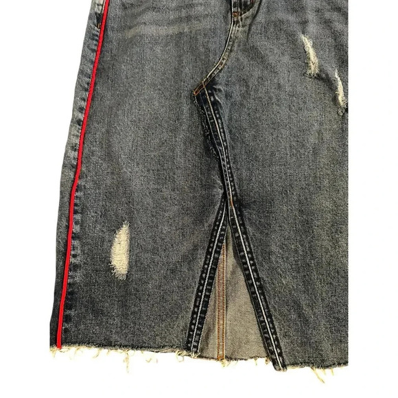 Hotwind Denim knee length A-Line Skirt with slit  Size Large - Picture 2 of 8